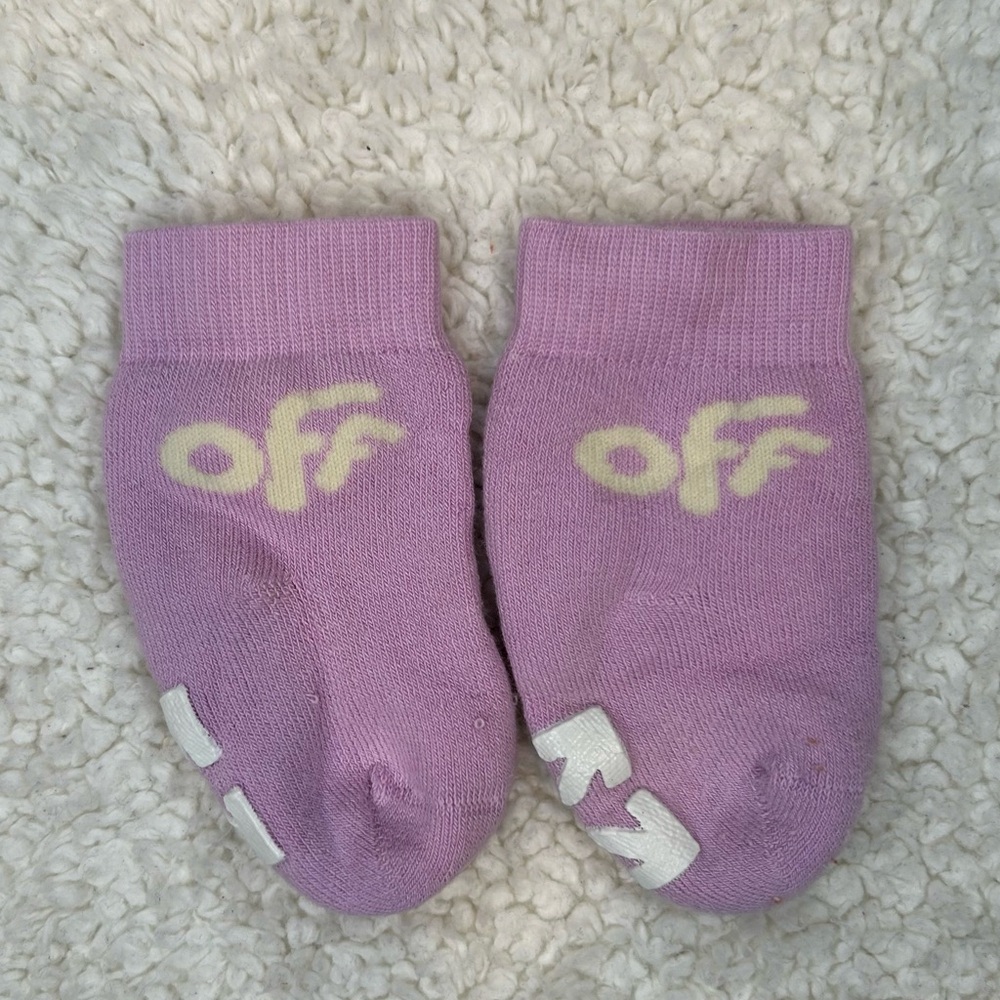 Off-White Brand Baby Socks Lavendar Size 3-6 Months - Picture 3 of 8
